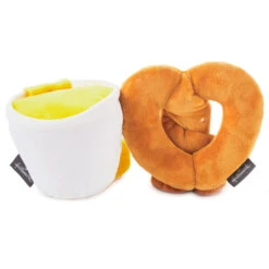 Hallmark Better Together Pretzel And Cheese Dip Magnetic Plush, 5" -Hallmark Gift Shop Better Together Pretzel and Cheese Dip Magnetic Plush 1KID2093 03